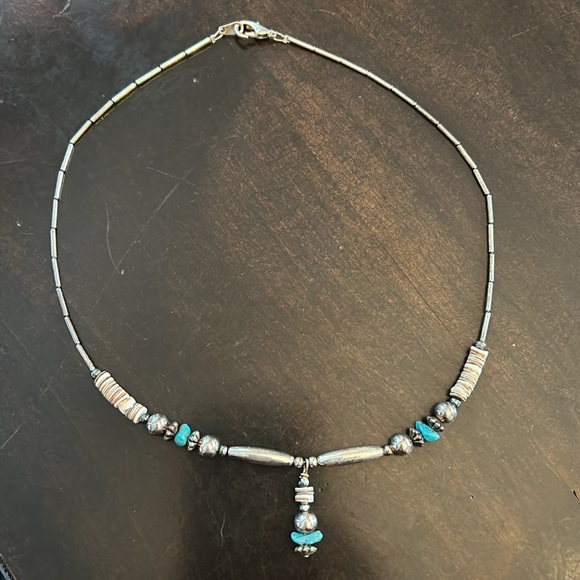Silver turquoise and beaded necklace and bracelet set! - Picture 5 of 8